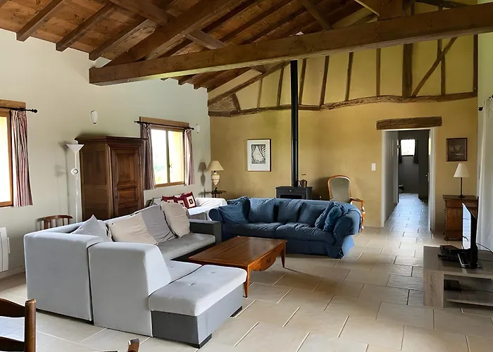 بيت للعطل La Jouanhitte