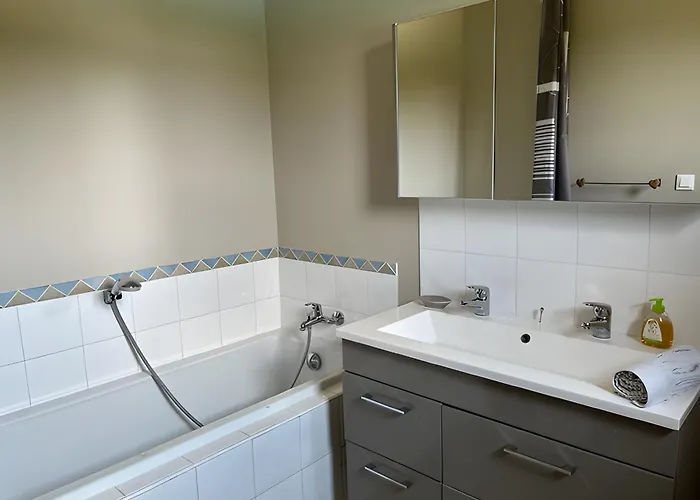 La Jouanhitte * Bourrouillan